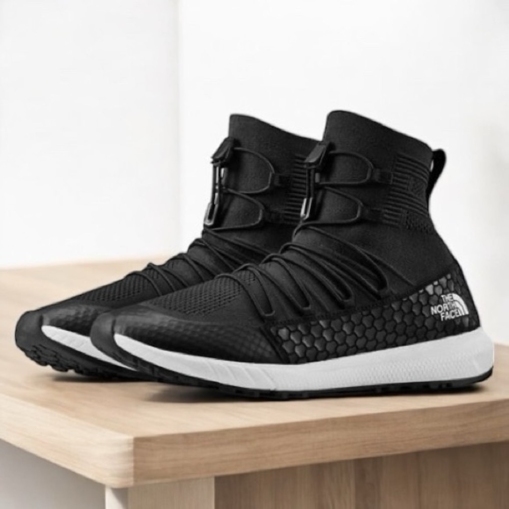 The North Face Touji Black Mid Lace 2D Knit Sneaker Shoes Size 10